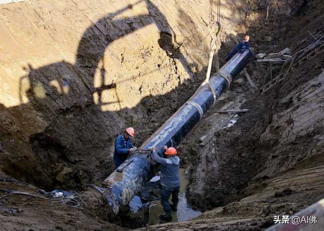 世界上几个主要油田，世界上有规模的油田在哪里（世界上最大的20个油田）