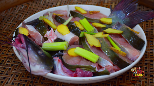 鮰鱼和鲶鱼的区别，鮰鱼和鲶鱼的区别在哪里啊（这种鱼一直被当作是鲶鱼）