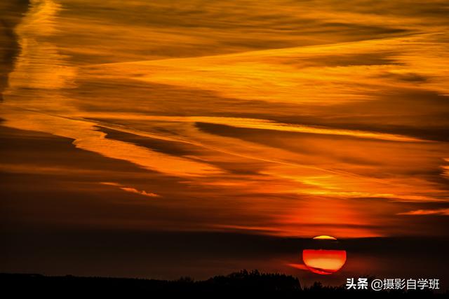 冲击力计算公式，重力加速度的测量（咋提高摄影作品冲击力）