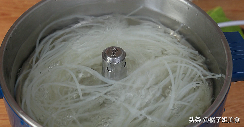 圖片[4]-在家輕松做酸辣粉 酸辣爽口 零失誤教程-起舞食譜網