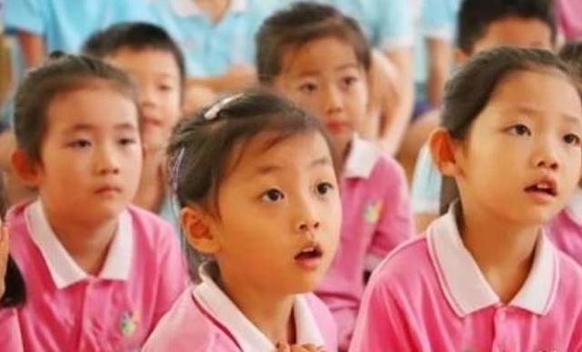 只有二画的字，只有二画的字有哪些字（小学生因“姓名”简单火了）