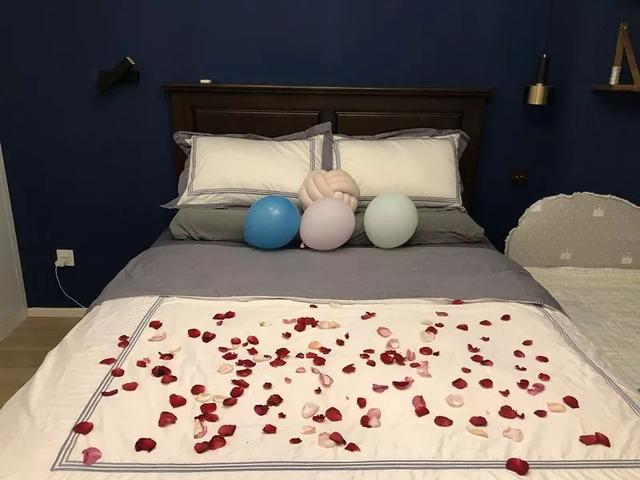 驼毛被子的优缺点，驼绒好还是羽绒被好_驼绒和羽绒被哪个好（五种常见材质被芯全方位对比）