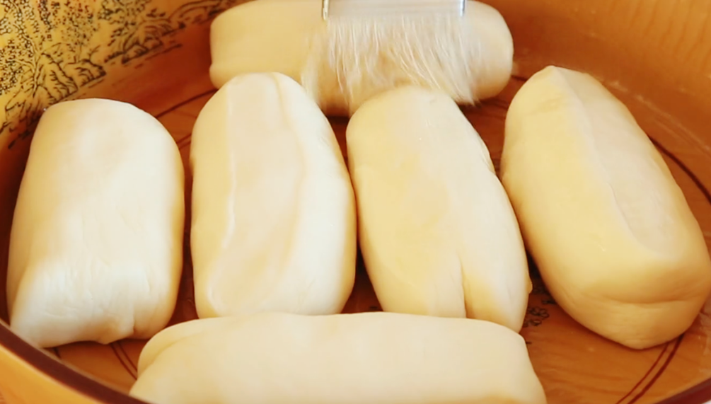 图片[2]-【鲜肉火烧】做法步骤图 外焦里嫩 比买的还要好吃-起舞食谱网