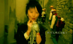 超女黄英身价过亿，超女黄英是哪里人？详细点|（爆红的至今“月光”）