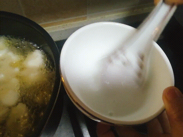 醪糟粉子蛋怎么做，醪糟蛋怎么做（不妨来款好吃的醪糟甜品）