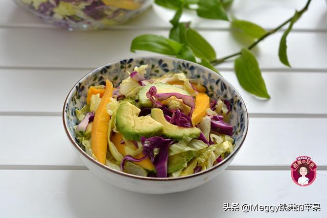 开胃菜有哪些中国菜，开胃菜有哪些中国菜图片（年夜饭全是鸡鸭鱼肉）
