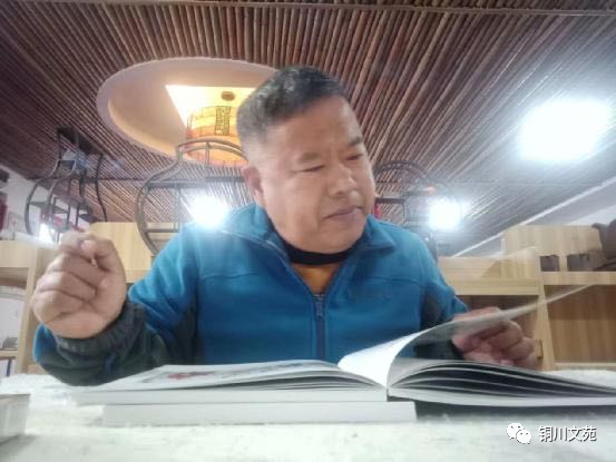 郝玉静疾风知劲草，疾风知劲草，智者必怀仁