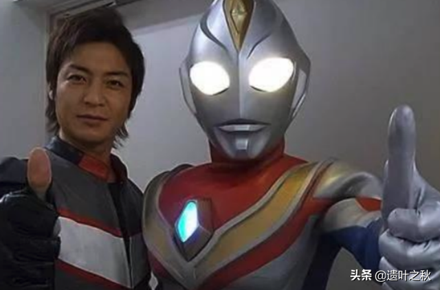 求戴拿奥特曼飞鸟信扮演者，求戴拿奥特曼飞鸟信扮演者右翼圆谷后面又互关了吗（从万人追捧到万人弃）