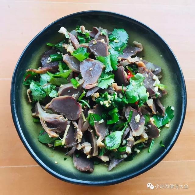 鸭胗和鸭肫的读音，鸭肫的读音（夏日凉菜精选——凉拌鸭肫）
