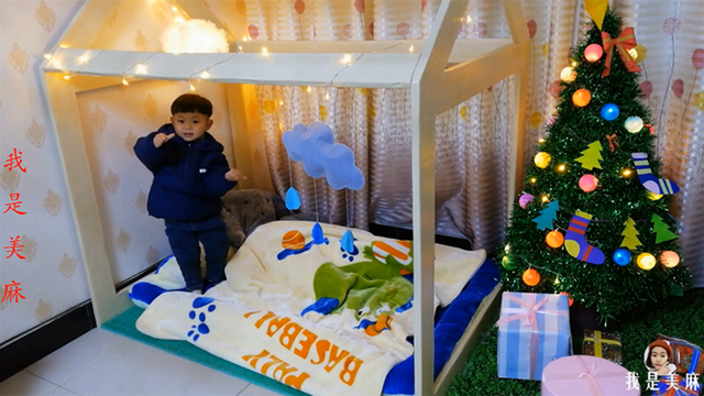 房子手工制作纸箱，纸箱房子如何手工制作（爸爸用纸箱为宝宝做个大房子）