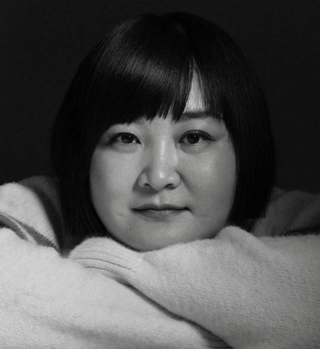 贾玲个人资料简介，贾玲个人资料简介及老公（那些说贾玲和孙集斌隐婚六年还生有一子的人）