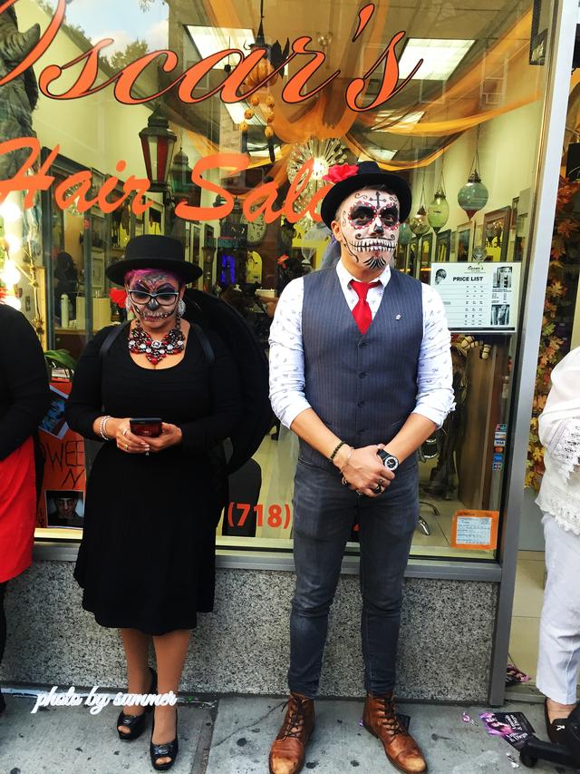 美国万圣节是什么节日 美国人怎样过万圣节，美国万圣节是什么节日（看美国人过万圣节有多疯狂）