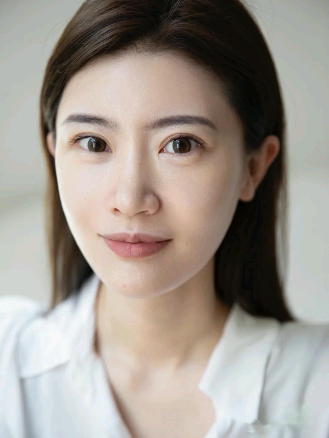 雅诗兰黛价目表(雅诗兰黛官方网店)