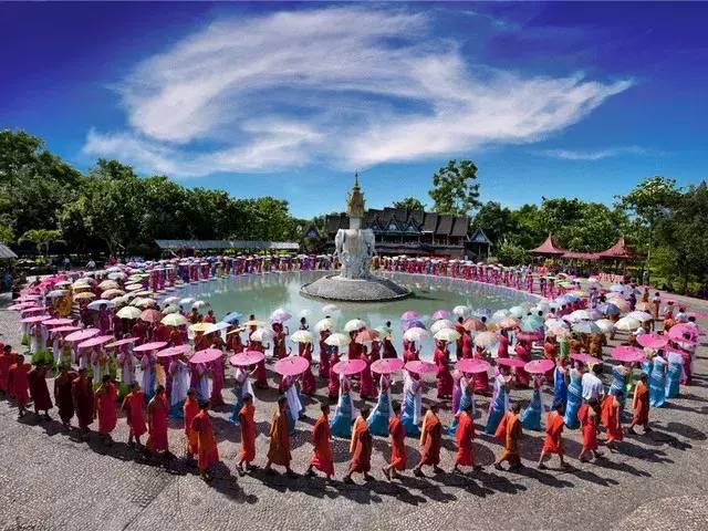 西双版纳的景点，西双版纳景点排行榜（去云南西双版纳旅游必去的十大景观）