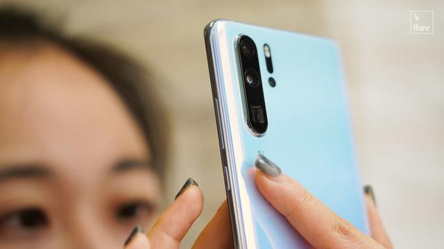 荣耀p30pro，p30pro升级鸿蒙系统（一位面面俱到的艺术生丨模范评测）