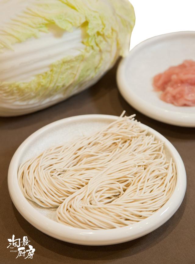 烂糊面怎么烧好吃，小辰光的烂糊面，挂汤又挂心