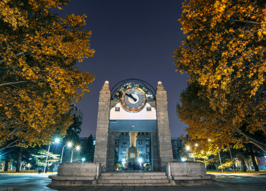 播音主持大专学校（211大学也招专科生吗）