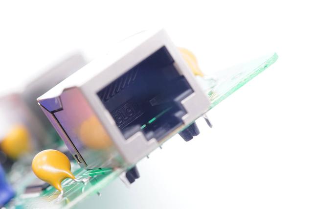 以太网适配器，电脑没有以太网适配器（一款PoE供电器工作原理是什么）