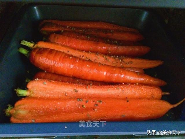 胡萝卜切丝怎么切，胡罗卜怎么炒好吃（看看别人家胡萝卜的做法）