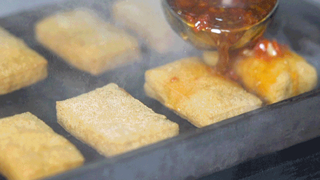 扛把子念kang还是gang呢，扛把子怎么读gang（蛙小侠，内讧了）