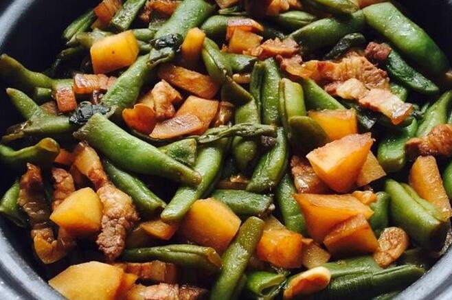 圖片[5]-【五花肉土豆豆角燜飯】做法步驟圖 營養搭配齊全 一次2大碗！-起舞食譜網