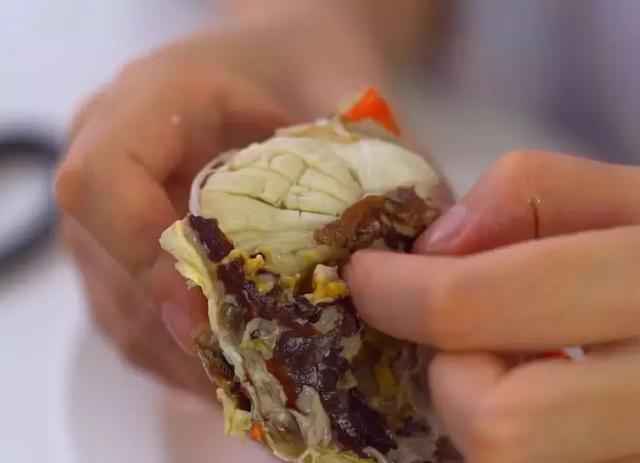 螃蟹蘸料怎么调好吃，清蒸螃蟹的蘸料怎么弄（大闸蟹吃了还想吃）