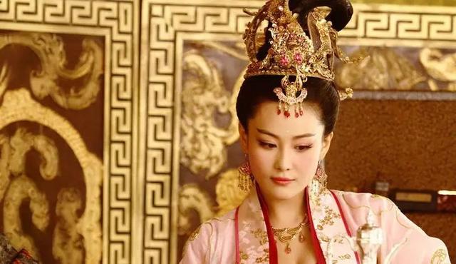 万贵妃是明朝哪位皇帝的妃子,明朝 万贵妃(中国历史上唯一只有一个老婆的皇帝——明孝宗) 万贵妃是明朝哪位皇帝的妃子,明朝 万贵妃(中国历史上唯一只有一个老婆的皇帝——明孝宗)