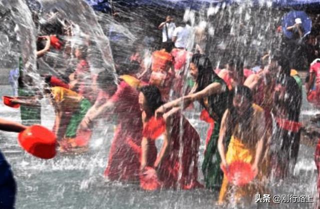 民族节日有哪些，汉族的民族节日有哪些（有很多难忘的少数民族节日）
