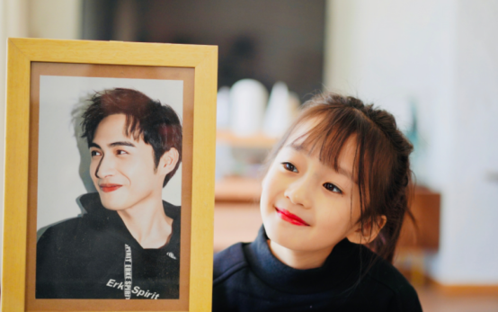 小琉璃是谁演的，琉璃小时候是谁演的（周冬雨驾驭不了“仙界美人”就算了）