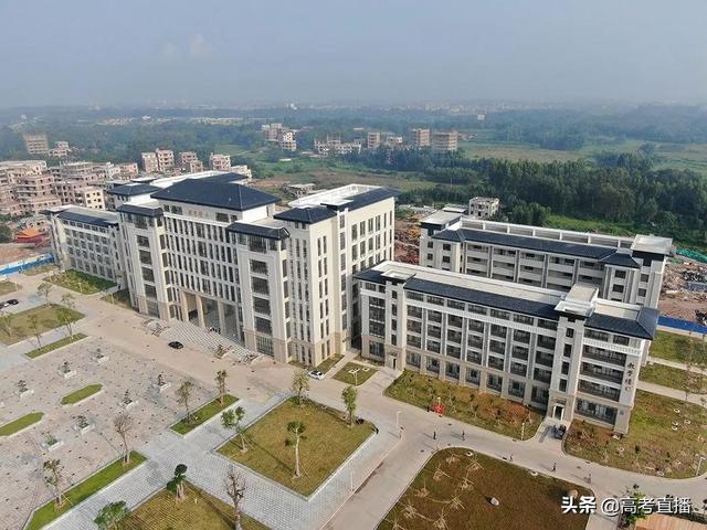 广东茂名健康职业技术学校，广东茂名健康职业学院（广东最容易考的公办大学）