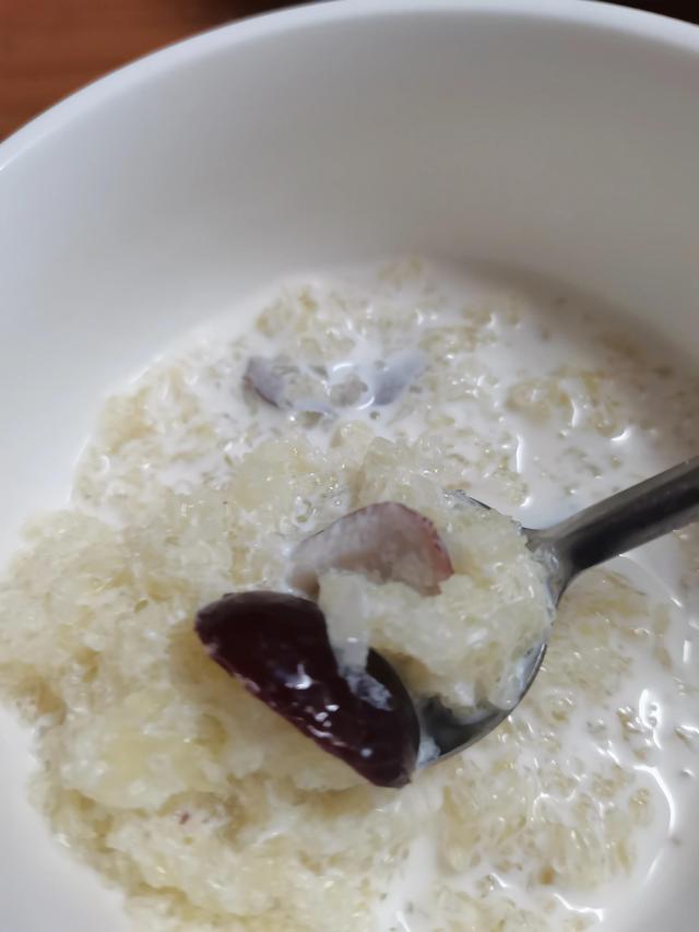 做燕窝丝窍门，燕窝丝做法教程视频（牛奶炖燕窝丝）