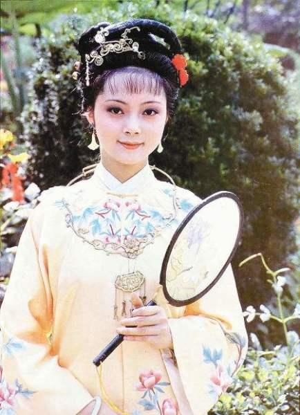 古代男子绝色五官描写，古代美男外形描写（看看古人如何花式夸样貌之美）