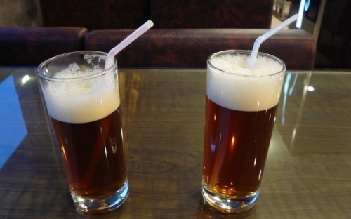 泡沫红茶的制作方法，如何泡红茶泡茶基本步骤（泡沫红茶的泡沫对人体有害吗）