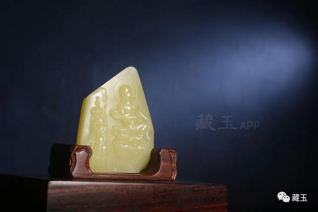 男人戴什么玉在胸前好，男人戴什么玉石好（才是男人唯一可以握在手心的东西）