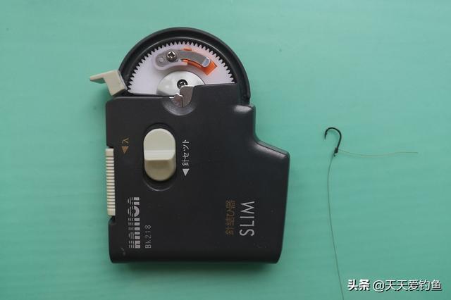 绑钩器使用方法，手动绑钩器的使用方法（图解电动绑钩器的用法）