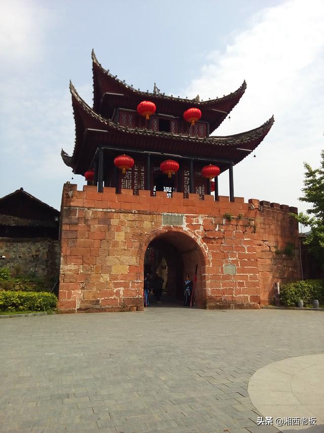 黔阳古城在哪里，黔阳古城地理位置（藏在深闺人未识）