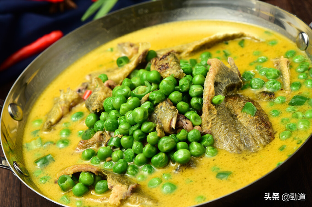 乌镇的美食有哪些，乌镇的美食介绍（有你不容错过的地方美食）