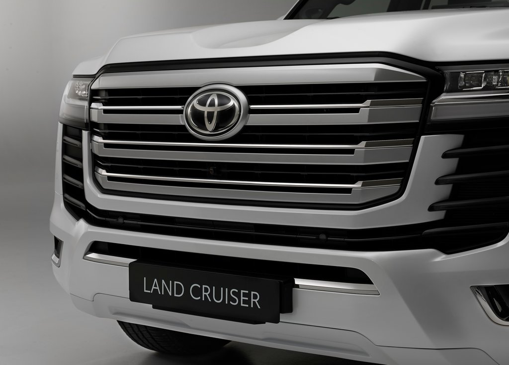 兰德酷路泽2022款新款(王者归来) - 四帝国车市