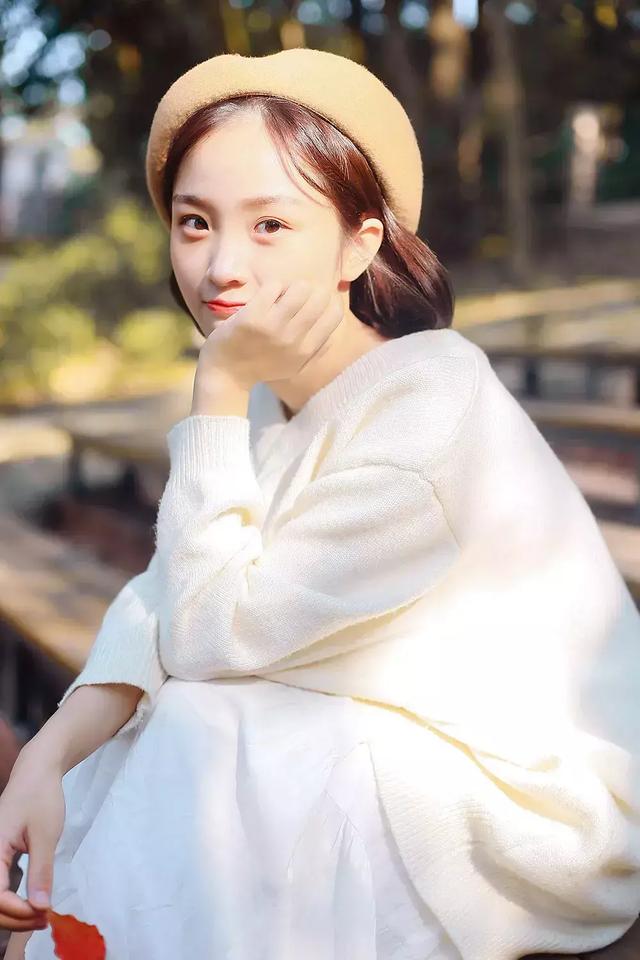 暖秋电视剧剧情介绍，暖秋电视剧百度百科（如何拍出让人心动的暖秋少女）