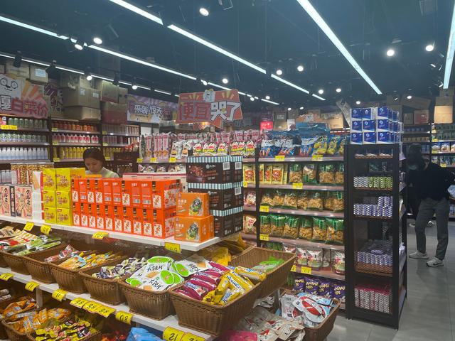 洗发水保质期多久，洗发水过了保质期还能用吗（，“骨折价”的好特卖，临期促销的“消费陷阱”）