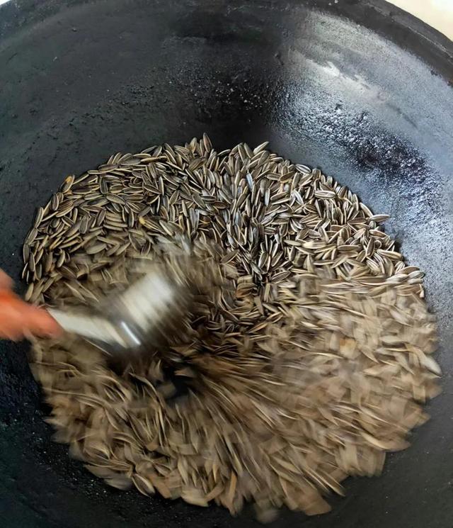 怎么炒葵花籽，制作奶油葵花籽