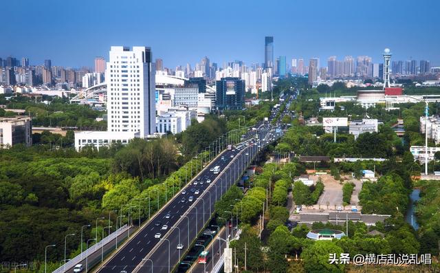 嘉兴属于哪个市，嘉兴属于哪个市杭州属于哪个市（浙江嘉兴城市化发展的背后）