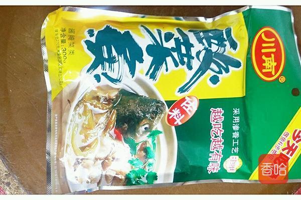 酸菜鱼火锅怎么做，酸菜火锅鱼怎么做好吃（这样做家庭版麻辣酸菜鱼火锅）