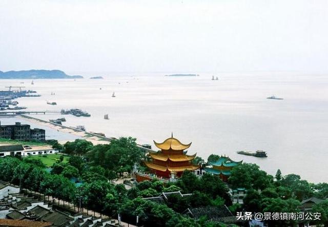 云梦泽 洞庭湖，云梦泽 杜牧（洞庭湖：气蒸云梦泽）