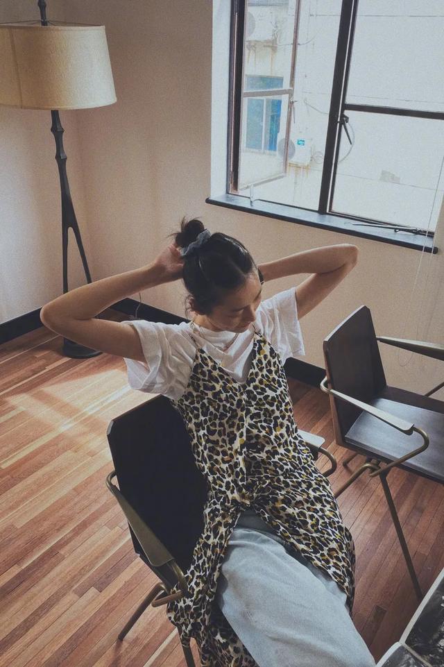 穿裙子是不是一定要穿安全裤,穿裙子要不要穿安全裤(裙子里面别穿“安全裤”了) 穿裙子是不是一定要穿安全裤,穿裙子要不要穿安全裤(裙子里面别穿“安全裤”了)