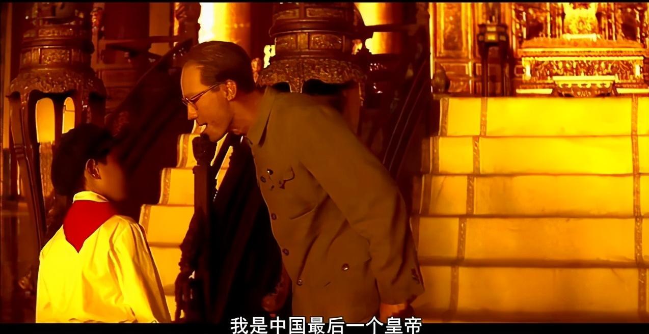 因《末代皇帝》走红的尊龙，尊龙为什么不受国人待见