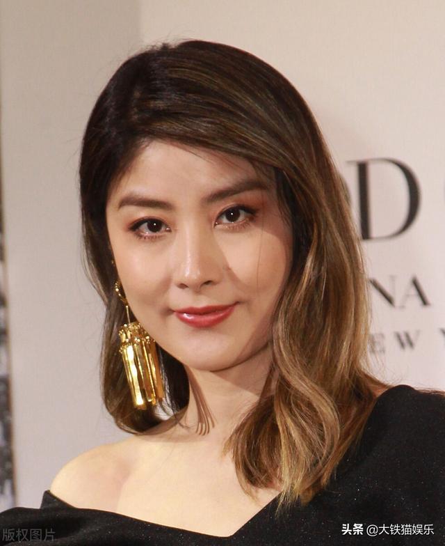 月牙脸适合什么发型（6位方脸女星告诉你）