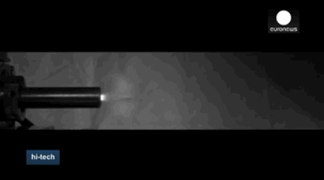 液体防弹衣用什么做的，防弹衣用什么材料制成（热水袋里装点非牛顿流体）