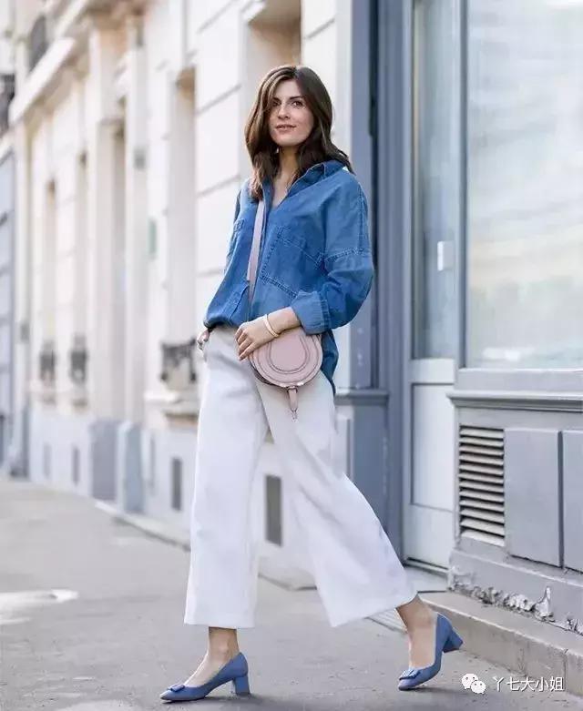 粗跟低帮高跟鞋怎么搭配裤子，气场超强的时髦组合