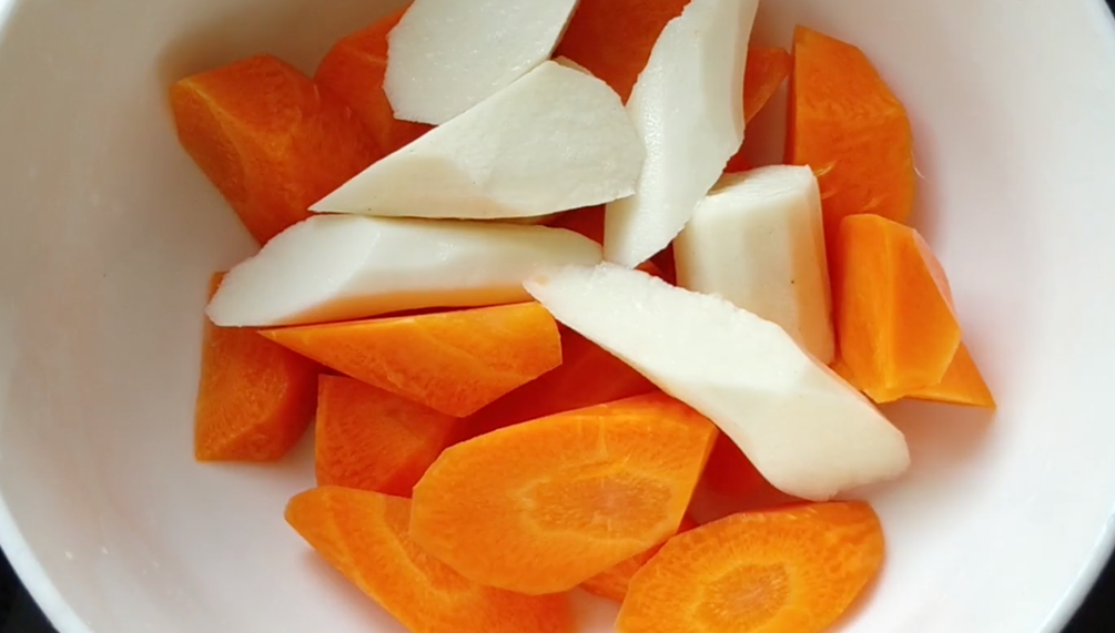 图片[4]-【山药牛肉羹】做法步骤图 汤鲜味美 天冷常给家人煲来喝-起舞食谱网